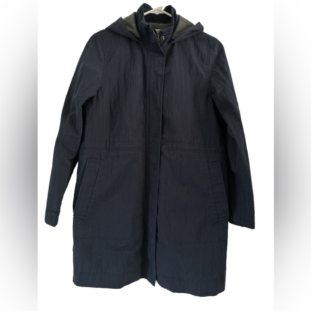 Grayers Women Nylon Cotton Hooded Lined Full Zip Snap Coat in Navy Blue - Small